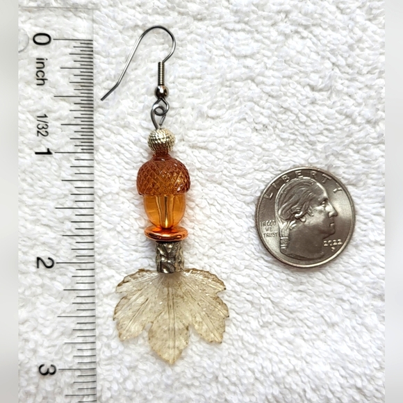 ARTISAN Acorn and Maple Leaf Beaded Statement Dangle Earrings / Pierced - Picture 5 of 6
